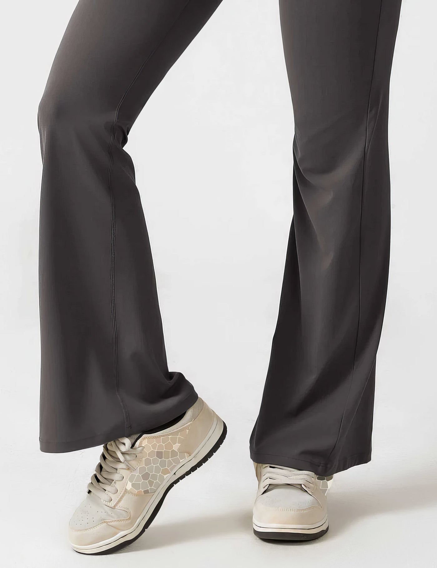Dames Jumpsuit met Uitlopende Pijpen