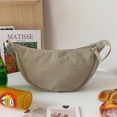 Van Leeuwen | Hangetsu - Half Ronde Schouder Tas