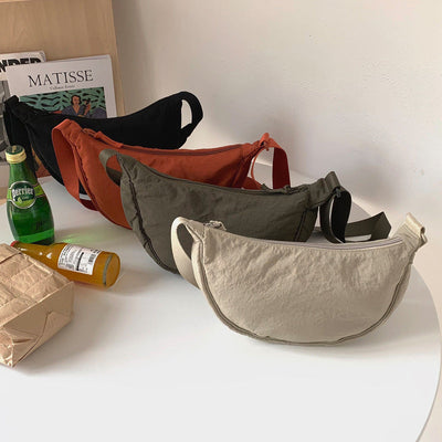 Van Leeuwen | Hangetsu - Half Ronde Schouder Tas