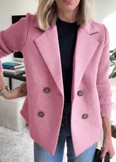 Klassieke damesblazer met lange mouwen in het voorjaar