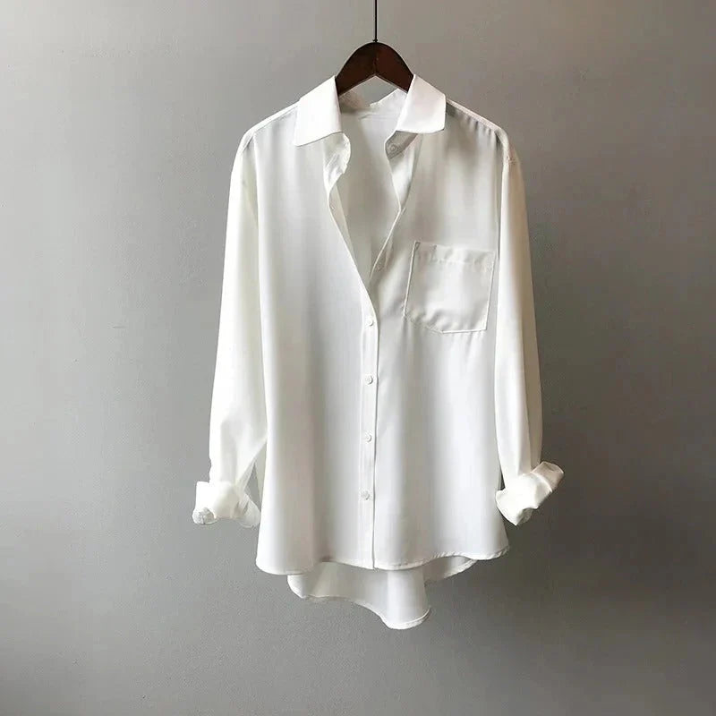 Klassieke damesblouse met lange mouwen voor de zomer
